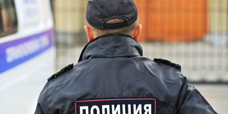 الأمن الفدرالي الروسي يلقي القبض على تلميذ كان يخطط لهجوم على زملائه في الفصل