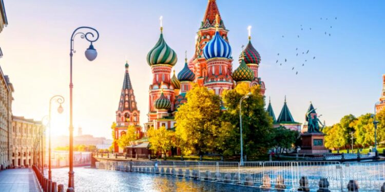 روسيا تستدعي نائب السفير الأمريكي لدى موسكو