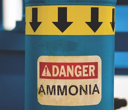 تسرب غاز الأمونيا من أحد المصانع في خليج حيفا