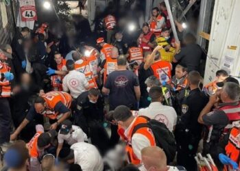 . إصابة العشرات إثر انهيار مدرج في كنيس يهودي في الضفة