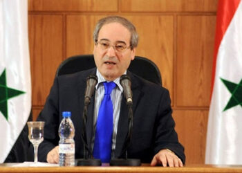 المقداد يتسلم نسخة من أوراق اعتماد سفير إيران