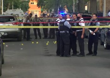 أمريكا .. 4 قتلى نتيجة إطلاق نار جماعي في شيكاغو