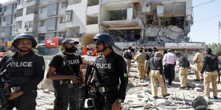 8 قتلى بانفجار أسطوانة غاز