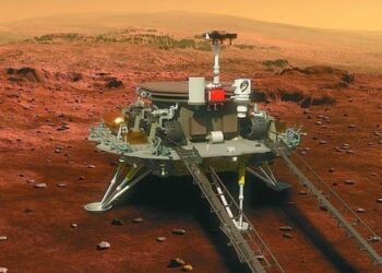 الصين تترك "بصمتها" وترفع علمها على المريخ