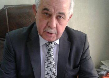 حذاء الصمت على رقابنا