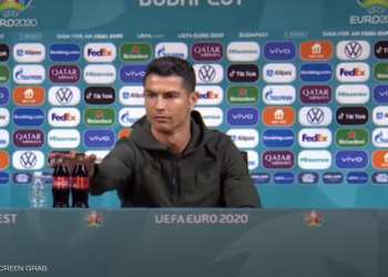 . رونالدو يفاجئ متابعيه بتصرف غريب