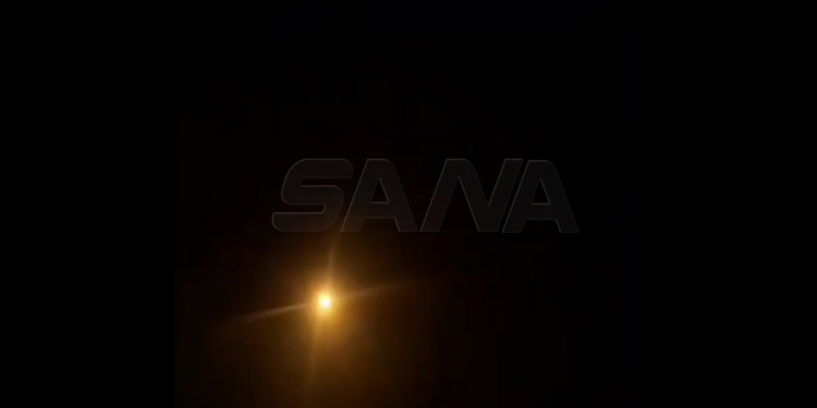 من تصدي دفاعاتنا الجوية لعـ*ـدوان إسـ*ـرائيلي على ريف حلب (صور)