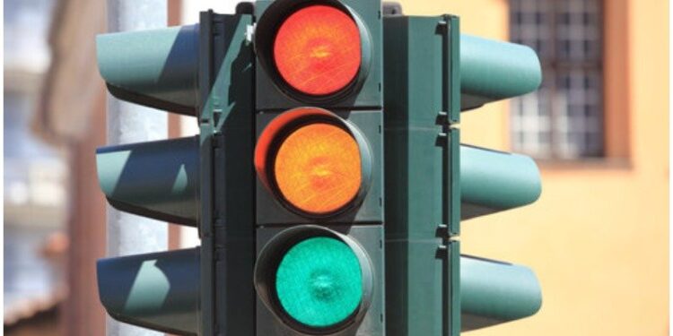 إصابة سبعة مواطنين بحادث سير في مدينة حمص