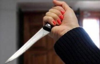 ذبحتْ الطفل ثم تناولتْ الإفطار مع والدته