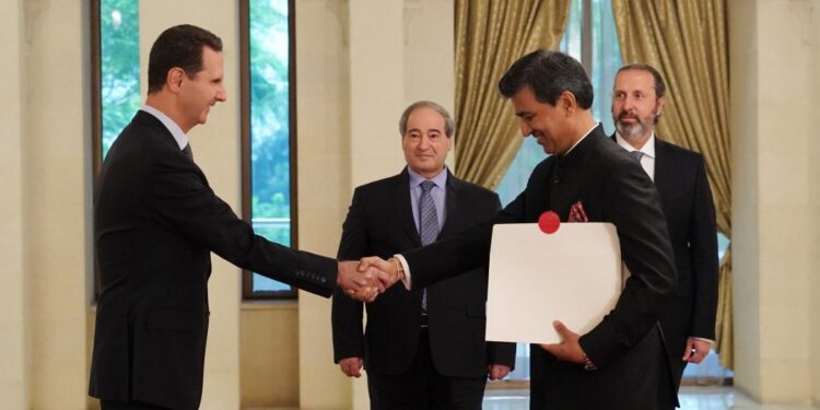 الرئيس الأسد يتقبل أوراق اعتماد سفيري الهند وصربيا