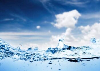 الإمارات.. إطلاق أول مشروع عالمي لإنتاج المياه بكميات تجارية من الهواء