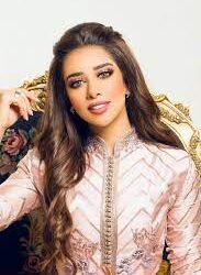 الفنانة اليمنية بلقيس تصاب بمتلازمة الكوخ والسبب فيروس كورونا (فيديو)