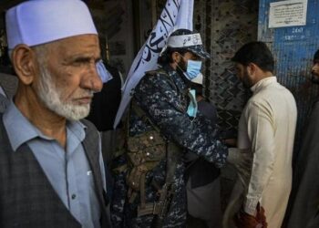 بماذا علقت طالبان على مقتل عالم ديني في كابل!