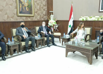 وفد وزاري لبناني يصل دمشق لبحث التعاون الثنائي واستجرار الغاز المصري