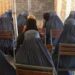 حكومة طالبان عن تعليم الفتيات: تطلبون كل الإصلاحات في شهرين؟