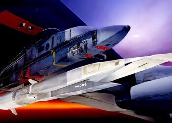 البنتاغون ينجح في اختبار حاملة درونات