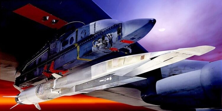 البنتاغون ينجح في اختبار حاملة درونات