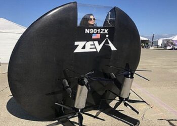 شركة أمريكية تعرض صحنا طائرا