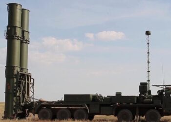 الصين والهند قد تكونان أول المشترين لمنظومات الدفاع الجوي “إس-500” الروسية