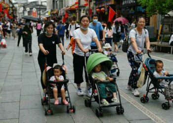 الصين تدرس مشروع قانون لمنع التمييز ضد النساء والتحرش الجنسي بهن