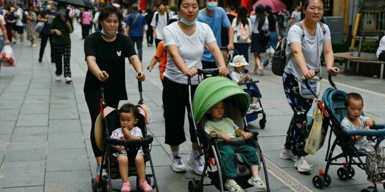 الصين تدرس مشروع قانون لمنع التمييز ضد النساء والتحرش الجنسي بهن