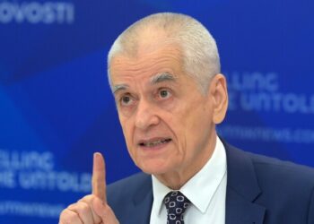 عالم أوبئة روسي لا يرى سببا للذعر من أوميكرون ..