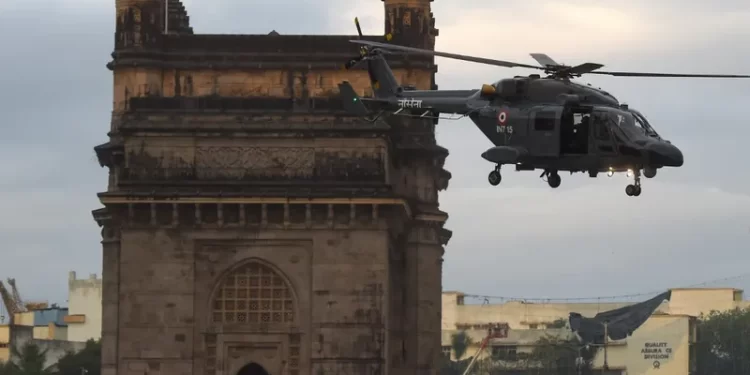 تحطم مروحية تقل رئيس الأركان الهندي