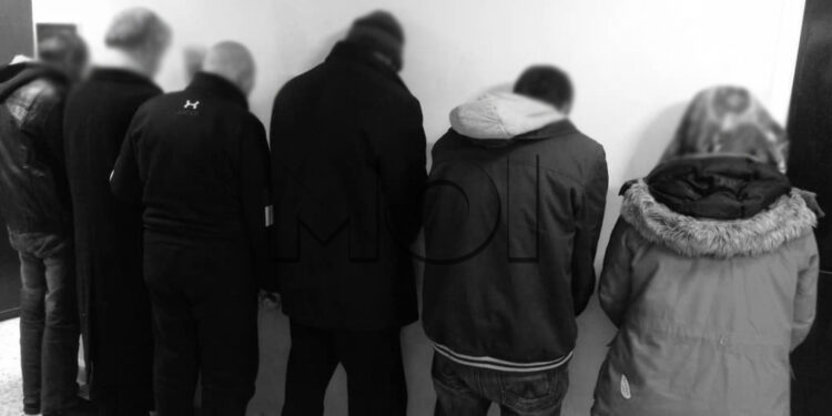 إدارة مكافحة المخدرات.. القبض على 6 أشخاص يقومون بالتنقيب عن الآثار