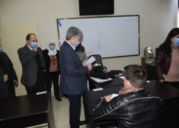 معاون وزير السياحة يتفقد سير العملية الامتحانية في مركز دمر للتدريب السياحي والفندقي