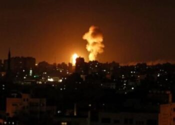 استشهاد جندي وإصابة 5 آخرين في عدوان إسرائيلي على محيط دمشق وأضرار في منازل مدنيين بقدسيا