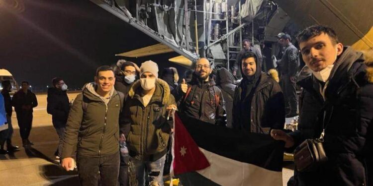 الأردن: تسهيل خروج 615 مواطنا من أوكرانيا إلى دول مجاورة لها