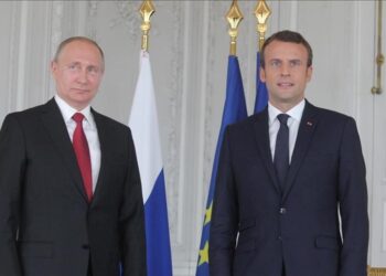 بوتين لماكرون: روسيا مستعدة للحوار مع أوكرانيا في حال التطبيق غير المشروط للمطالب الروسية