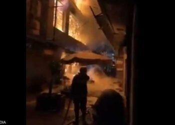 حريق هائل وسط دمشق يتسبب بوفاة 11 شخصاً ..