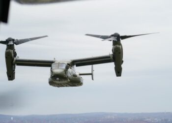 تحطم طائرة أمريكية خلال مناورات للناتو ومصرع طاقمها