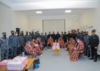 مصر .. إنقاذ طاقم سفينة غرقت امام سواحل الاسكندرية معظمهم سوريين