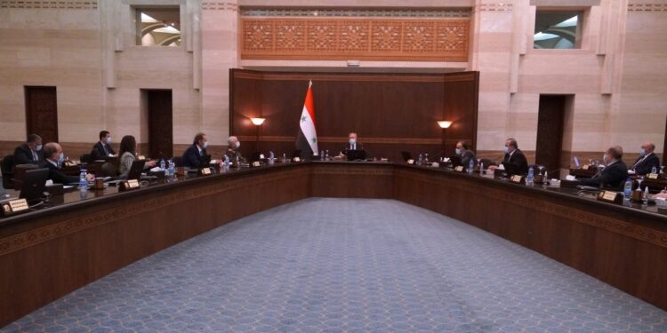 مجلس الوزراء .. مناقشة مشروع صك تشريعي بمنح تعويض طبيعة عمل للمدرسين في المعاهد التقانية