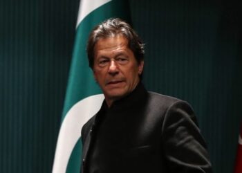 باكستان.. التصويت بالموافقة لحجب الثقة عن رئيس الوزراء عمران خان