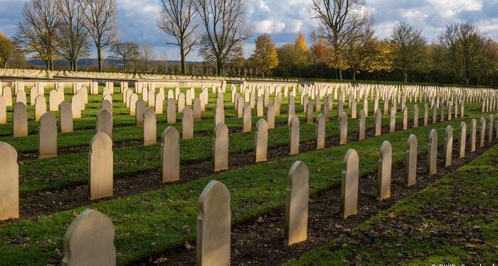 هندي يعود إلى منزله بعد مرور 24 ساعة على دفنه