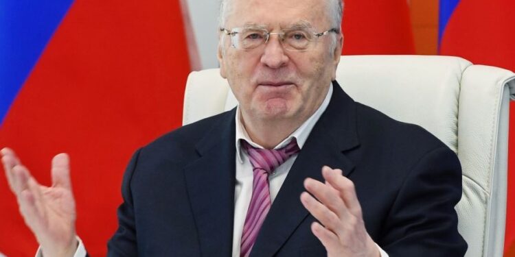 وفاة رئيس الحزب الليبرالي الديمقراطي في روسيا