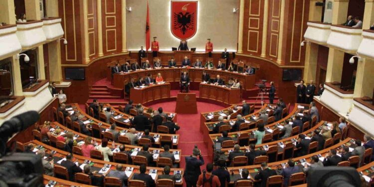 ألبانيا .. انتخاب بيرم بيجاي رئيساً للبلاد