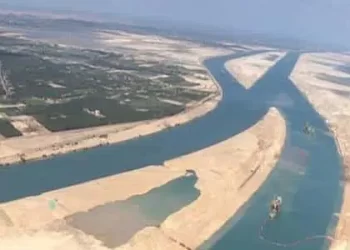 مصر ترد على “تحكم” شركة أجنبية في قناة السويس