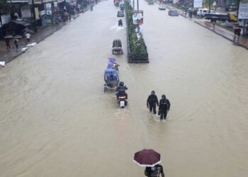 باكستان .. مصرع 25 شخصاً جراء الأمطار الغزيرة