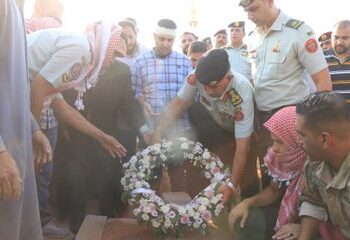 الأردن.. القوات المسلحة تشيع ضابطا سقط أثناء إنزال جوي