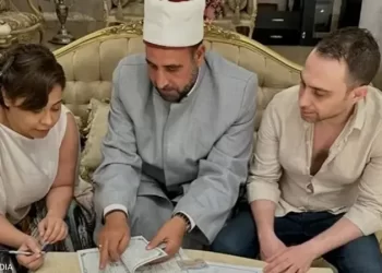 الفنانة شيرين: أحب حسام وعدتُ إليه