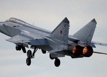 روسيا .. تحطم طائرة (ميغ 31) في منطقة مورمانسك وإنقاذ الطيارين