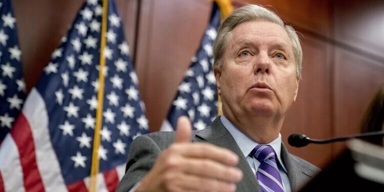 روسيا تضع السيناتور الأمريكي غراهام على قائمة المطلوبين