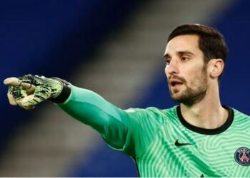 حارس سان جيرمان يدخل العناية المركزة بسبب حصان هارب..