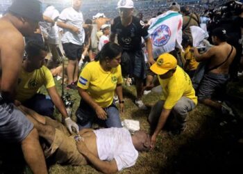 مصرع تسعة أشخاص إثر تدافع في ملعب بالسلفادور