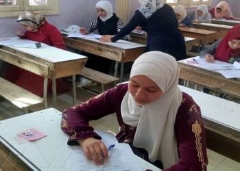 بدء امتحانات الشهادتين (الإعدادية والثانوية) الشرعية