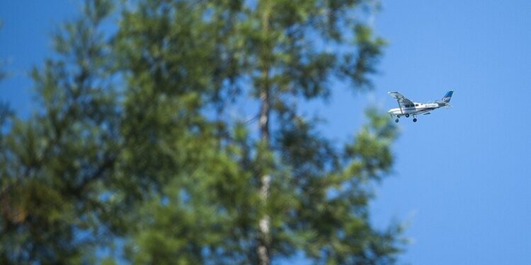 كندا .. 6 قتلى بتحطم طائرة صغيرة